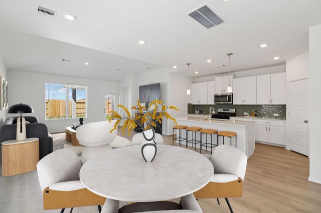 5909 Mockingbird Lodge Ln — Massey Oaks Village