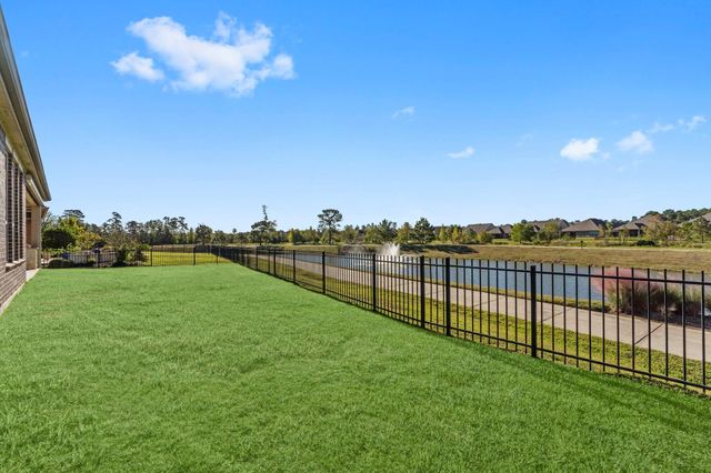 349 Kerry Bog Ln — Del Webb The Woodlands