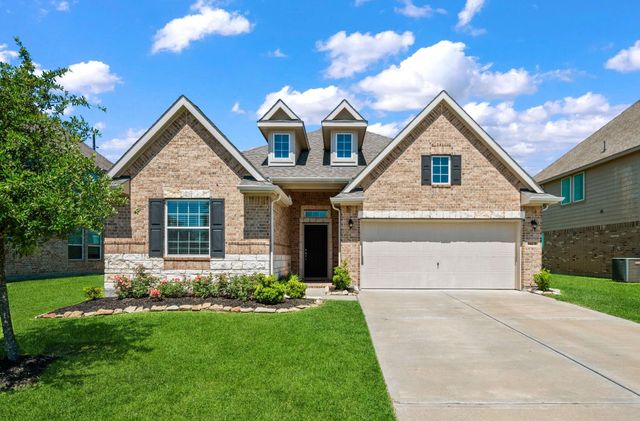 14231 Medina Dr — River Farms