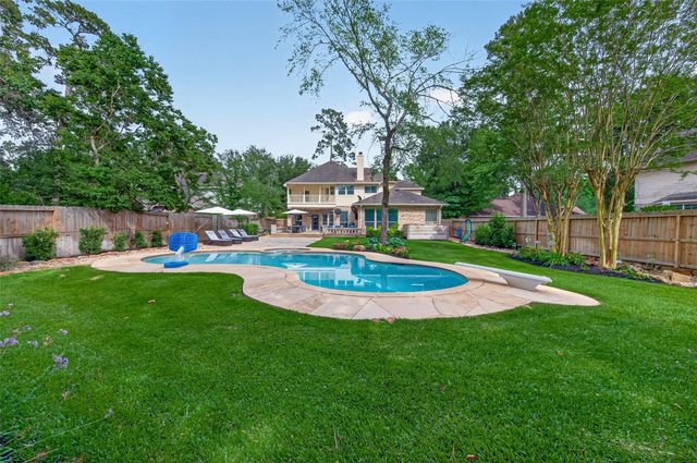 31 Sagamore Bend Pl — Wdlnds Village Alden Br