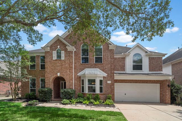 2315 Centerbrook Ln — Kelliwood Enclave