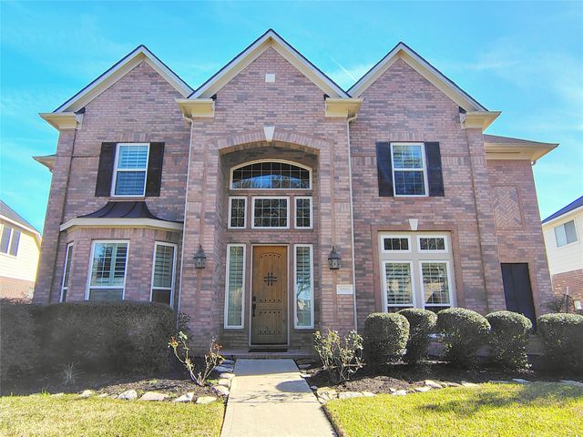 5515 Dawnington Pl — Villages Of Avalon