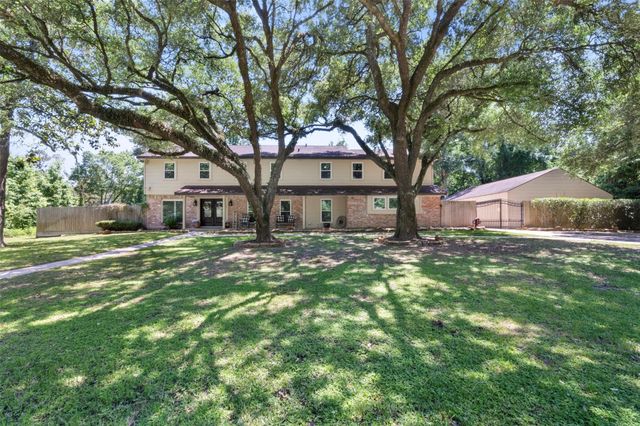 109 Riverbrook Dr — Riverbrook-Sherbrook