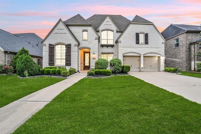 5923 Quiet Point Ln — Shadow Glen At Riverstone