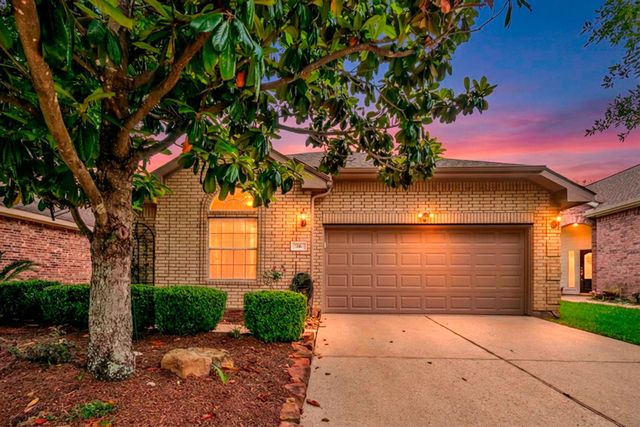 26 Paddington Way — Wdlnds Windsor Lakes 06