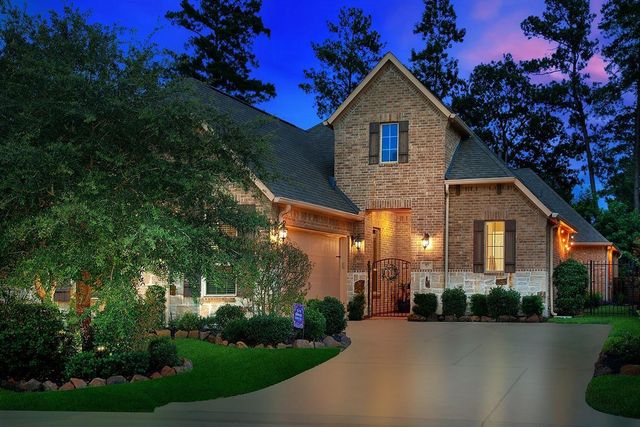 46 Sundown Ridge Pl — The Woodlands Creekside Park West