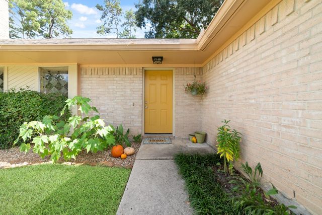 25402 Mill Pond Ln — Lexington Woods Sec 05