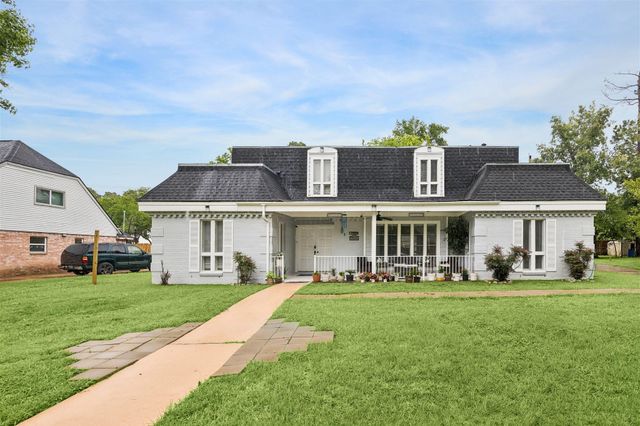 7511 Theisswood Rd — Memorial Northwest Sec 01