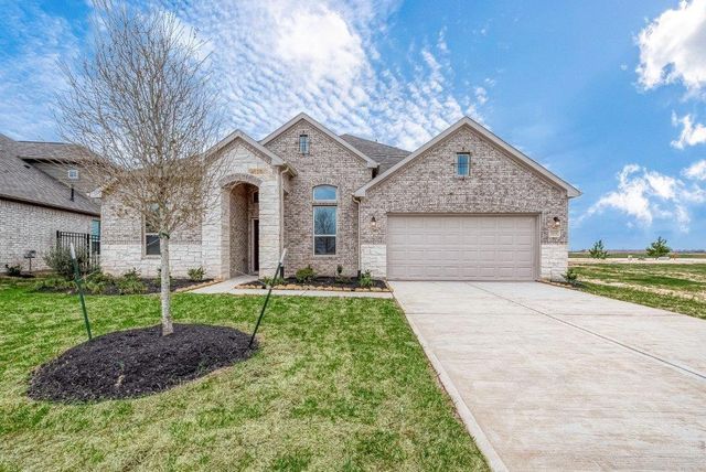 1056 Apple Ridge Rd — Grand Magnolia
