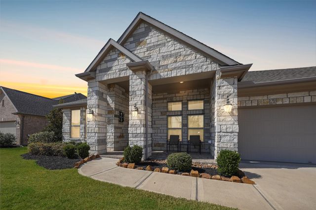 2627 Banyon Gulch Ln — Falls at Green Meadows