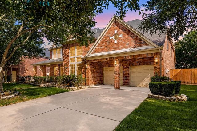1706 Lake Charlotte Ln — Waterside Estates Sec 8