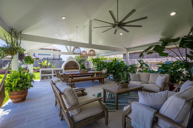 5127 Avondale Rise St — Katy Manor Sec 7