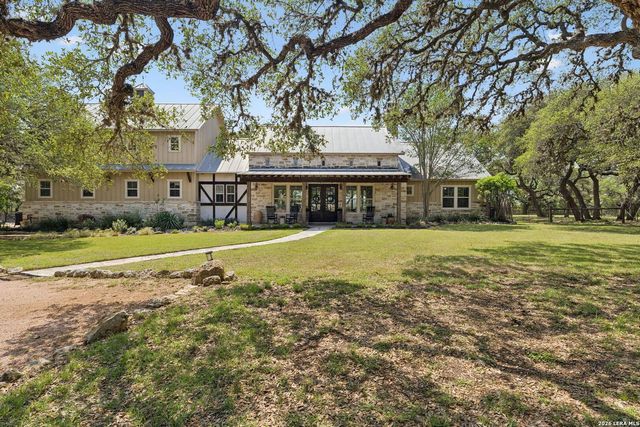 555 PRADO XING — Spring Creek