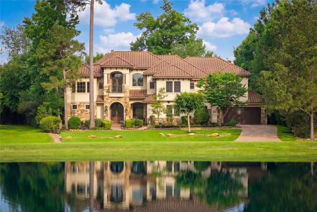 50 S Badger Lodge Cir — The Woodlands Carlton Woods Creekside 04