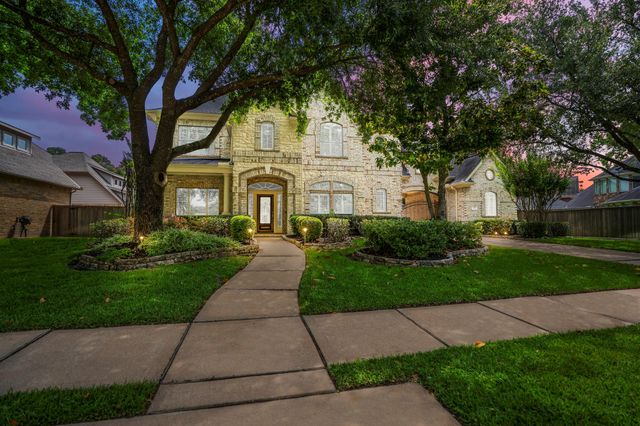 1438 Hatchmere Pl — GLEANNLOCH FARMS