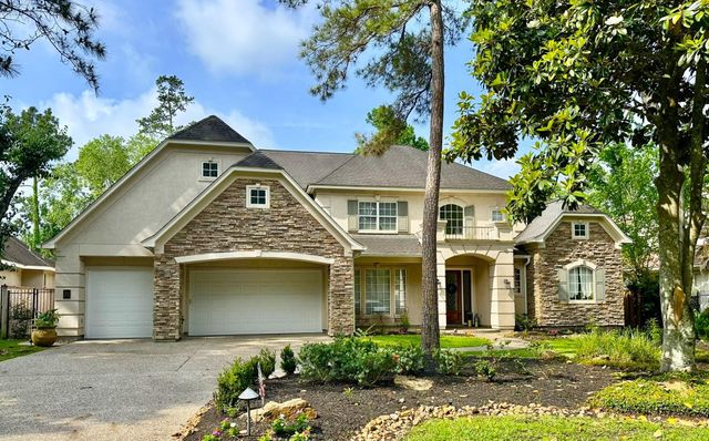 31 Stonecroft Pl — Wdlnds Village Cochrans Cr 56