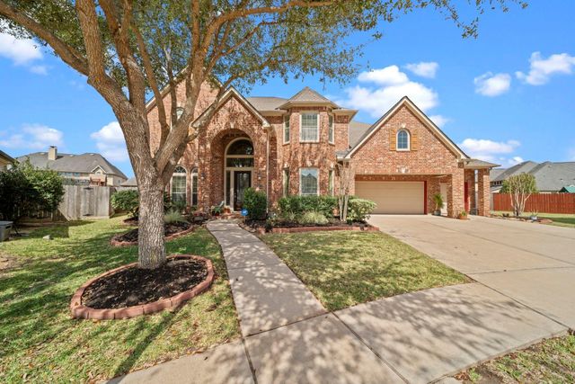 2402 Chesley Park Ct — Firethorne Sec 11