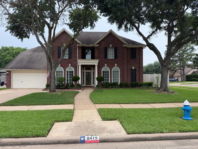 8419 Castle Pond Ct — Copper Lakes Sec 3 R/P