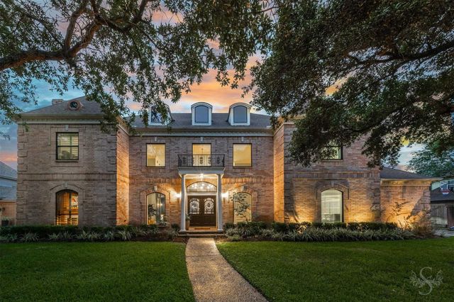 1519 PEBBLE CHASE DRIVE — Kelliwood Nottingham Country 0