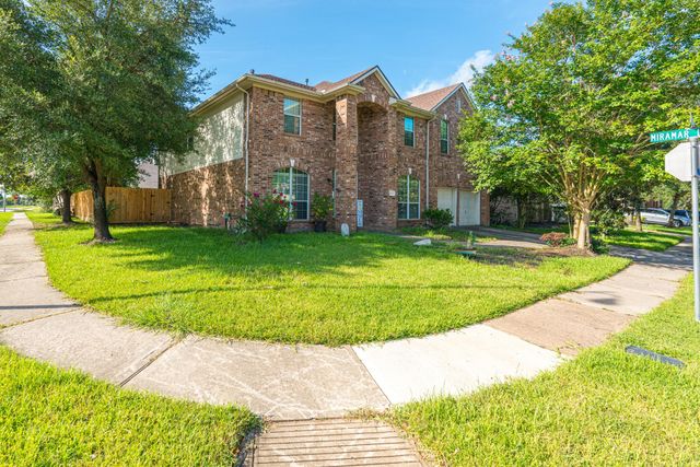 8303 Hayden Cove drive — Miramar lake