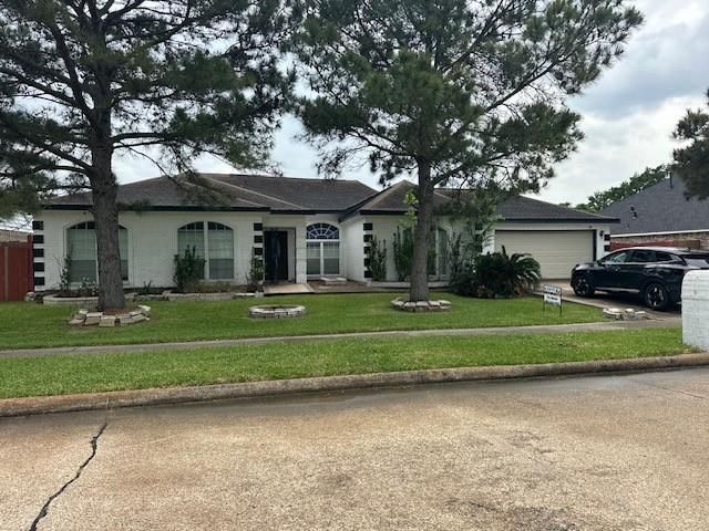 5111 Shirley St — Decker Terrace R/P
