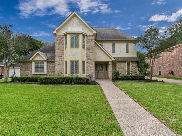 515 Ellingham Dr — Nottingham Country