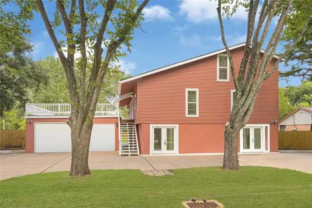 3302 Prairie Dr — Prairie Estates