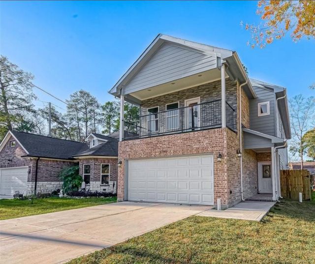 17501 Deer Creek Dr — Deer Crk Manor