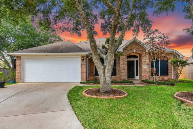 8823 SARATOGA DRIVE — GREATWOOD TERRACE