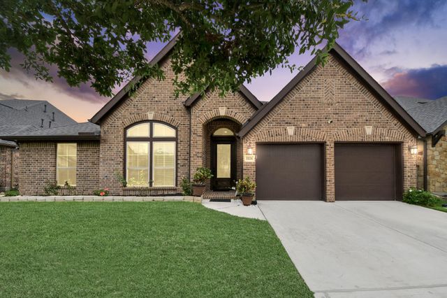 15226 Foxwood Arbor Ln — Hayden Lakes