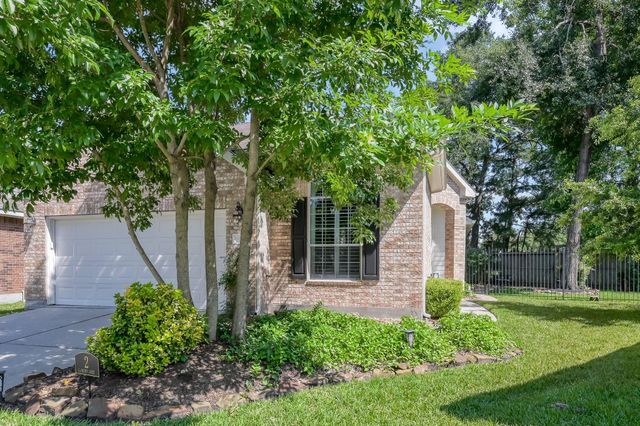 2 Gleneden Ct — Wdlnds Windsor Lakes 10
