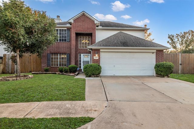 24439 Pepperrell Place St — Lakecrest