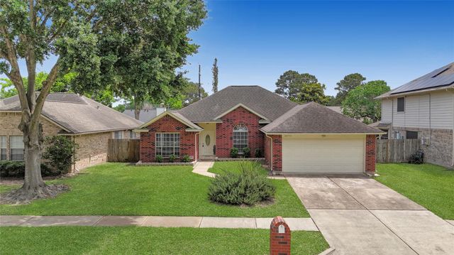 22711 Willhanna Dr — Williamschase Sec 02