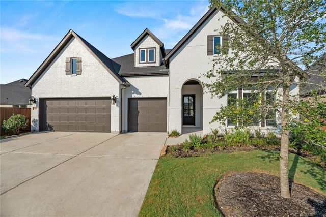 3111 Swift Way — CANE ISLAND