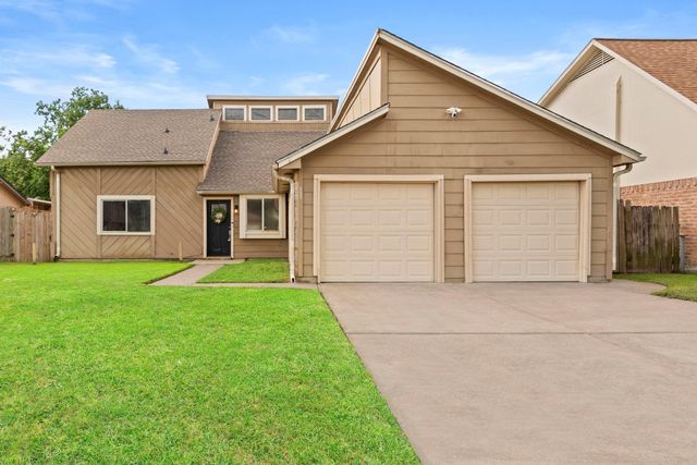 4906 Fairdale St — Fairmont Estates