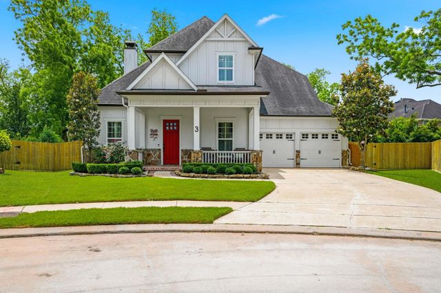 3 Misty Crest Dr — Sienna