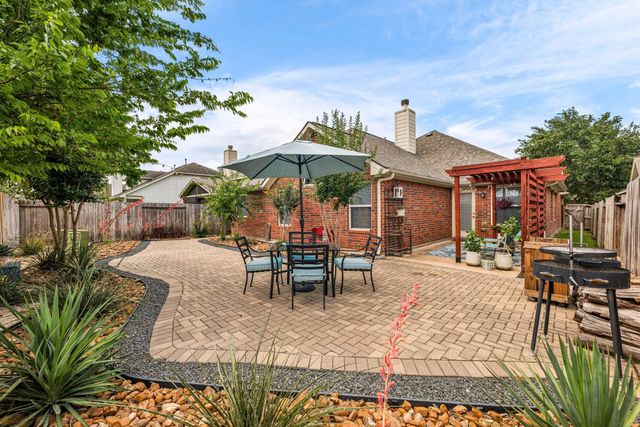 20707 Sapphire Lake Rd — Fieldstone