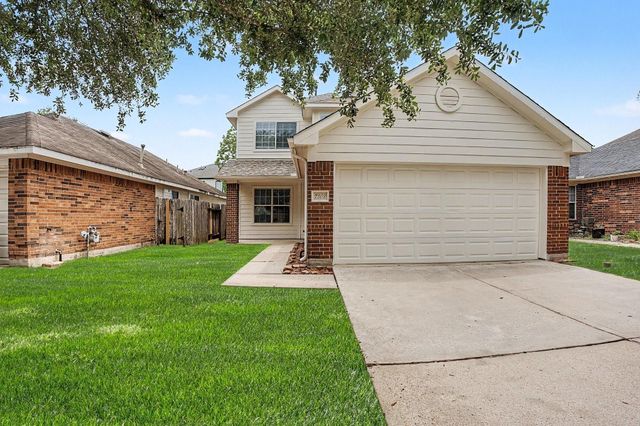 7303 Winter Song Dr — Forest Crossing 01