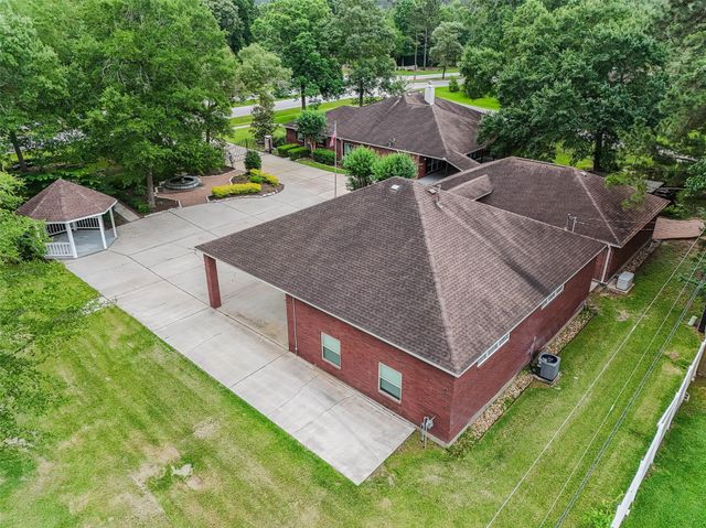 700 Carriage Hills Blvd — Carriage Hills 01