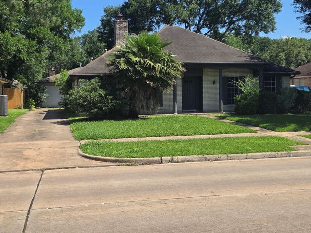 1818 Turtle Creek Dr — Thunderbird North