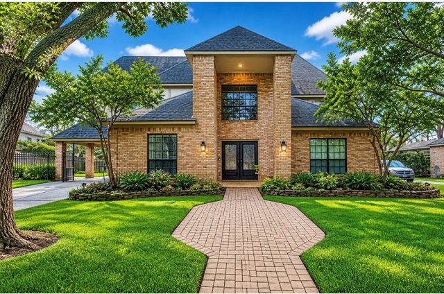 1715 Country Squire Drive Dr — Pecan Grove Plantation Sec 7