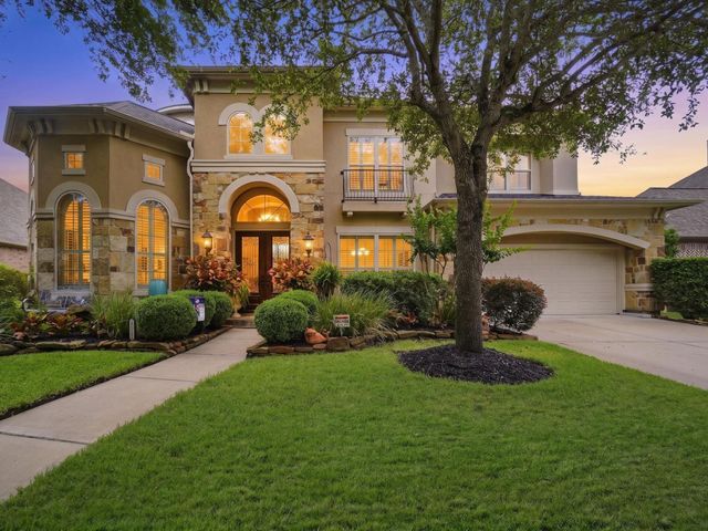 5923 Hawthorne Garden Way — Seven Meadows Sec 16