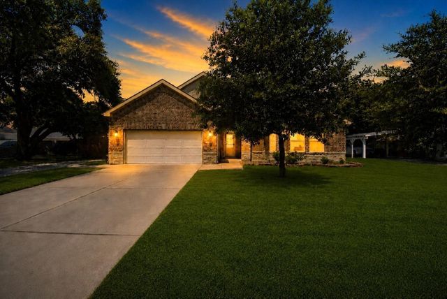 311 Beaumont Dr — Windmill Estates