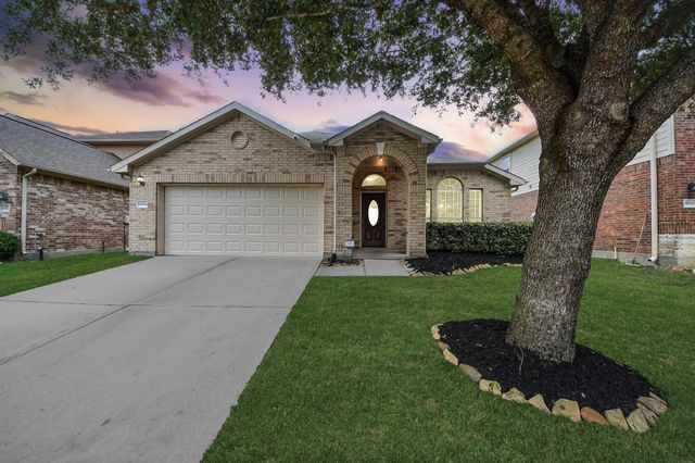 16518 Dover Mills Dr — Cypress Trace Sec 02