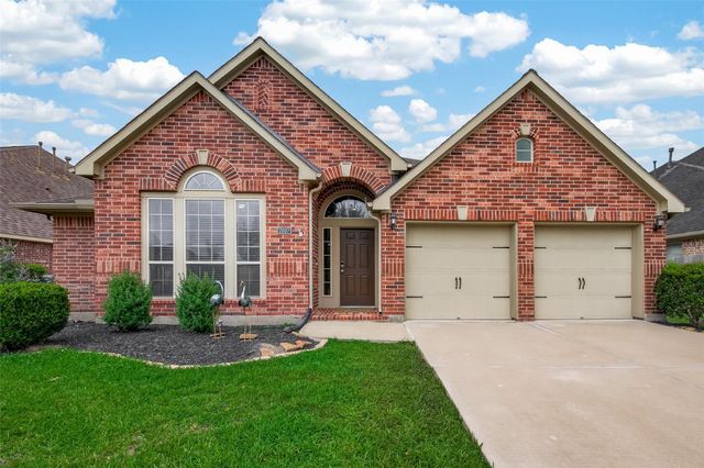 2807 Field Hollow Dr — Shadow Creek Ranch Sf-55b