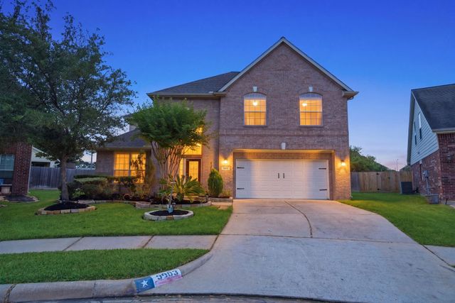 9003 Kinnel Ln — Inverness Estates