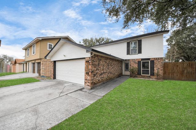 4900 Sandalwood Cir — Quail Hollow Sec 02 R/P