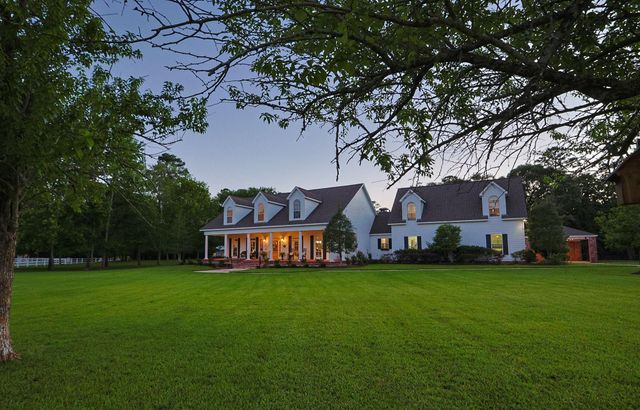 32203 River Park Dr — River Park Ranch