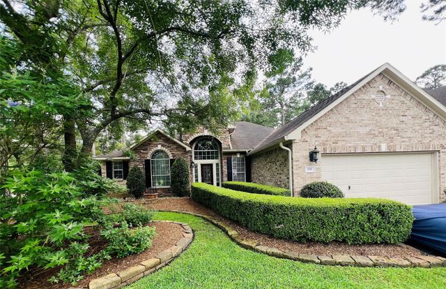 190 Golden Autumn Pl — Wdlnds Village Alden Br 84