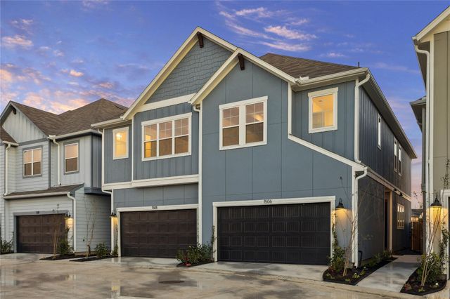 1514 Colonial Gorge Dr — Colonial Heights